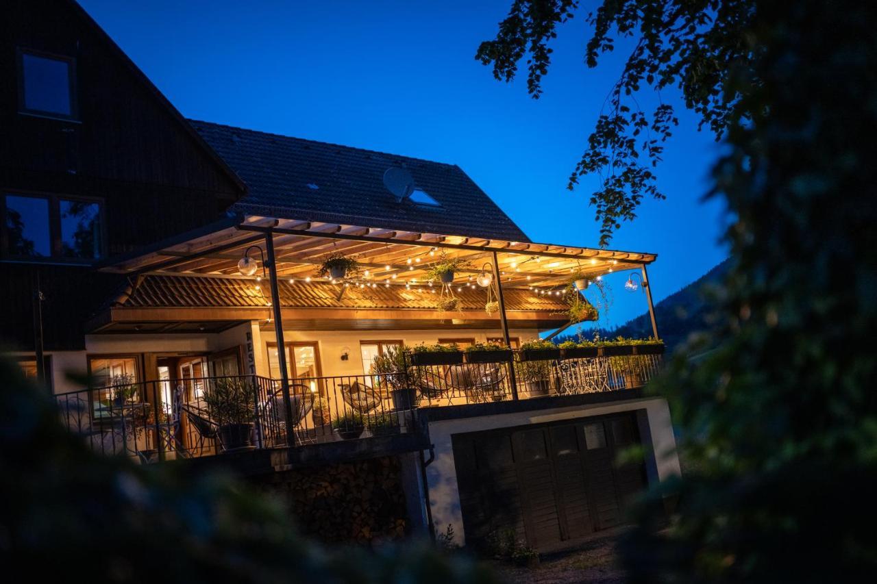 Engel 16 (adults Only) * Gutach